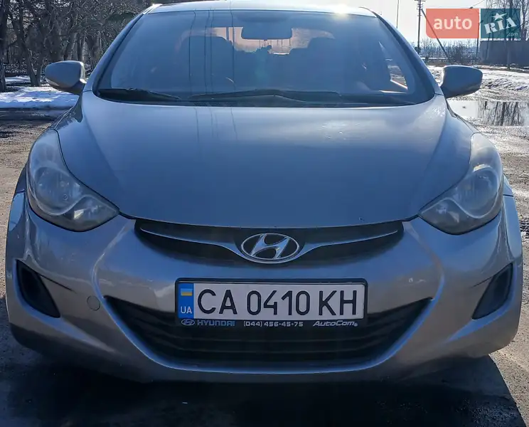 Hyundai Elantra