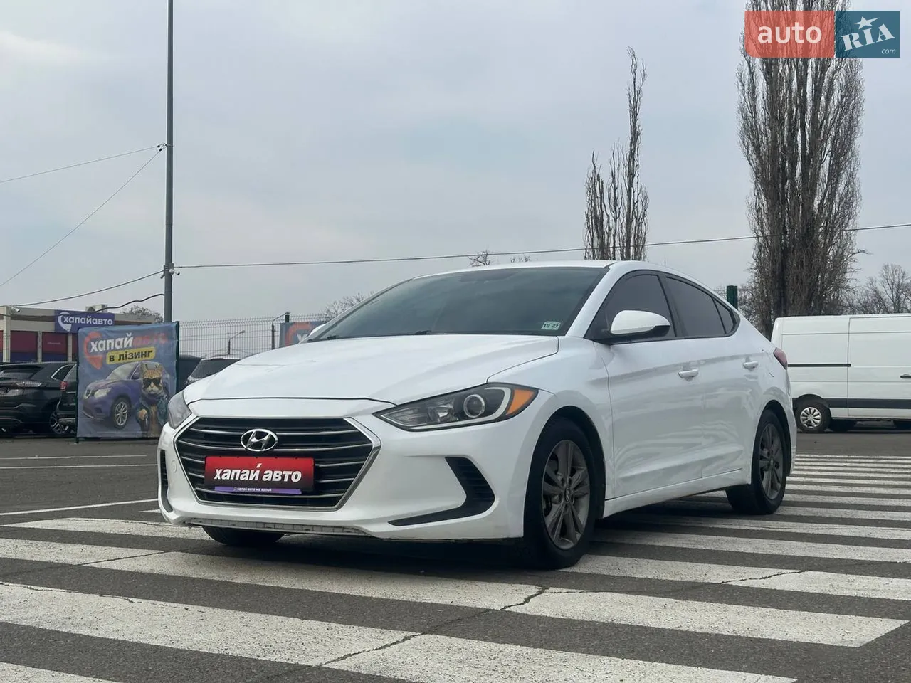 2018 Hyundai Elantra - мініатюра 13