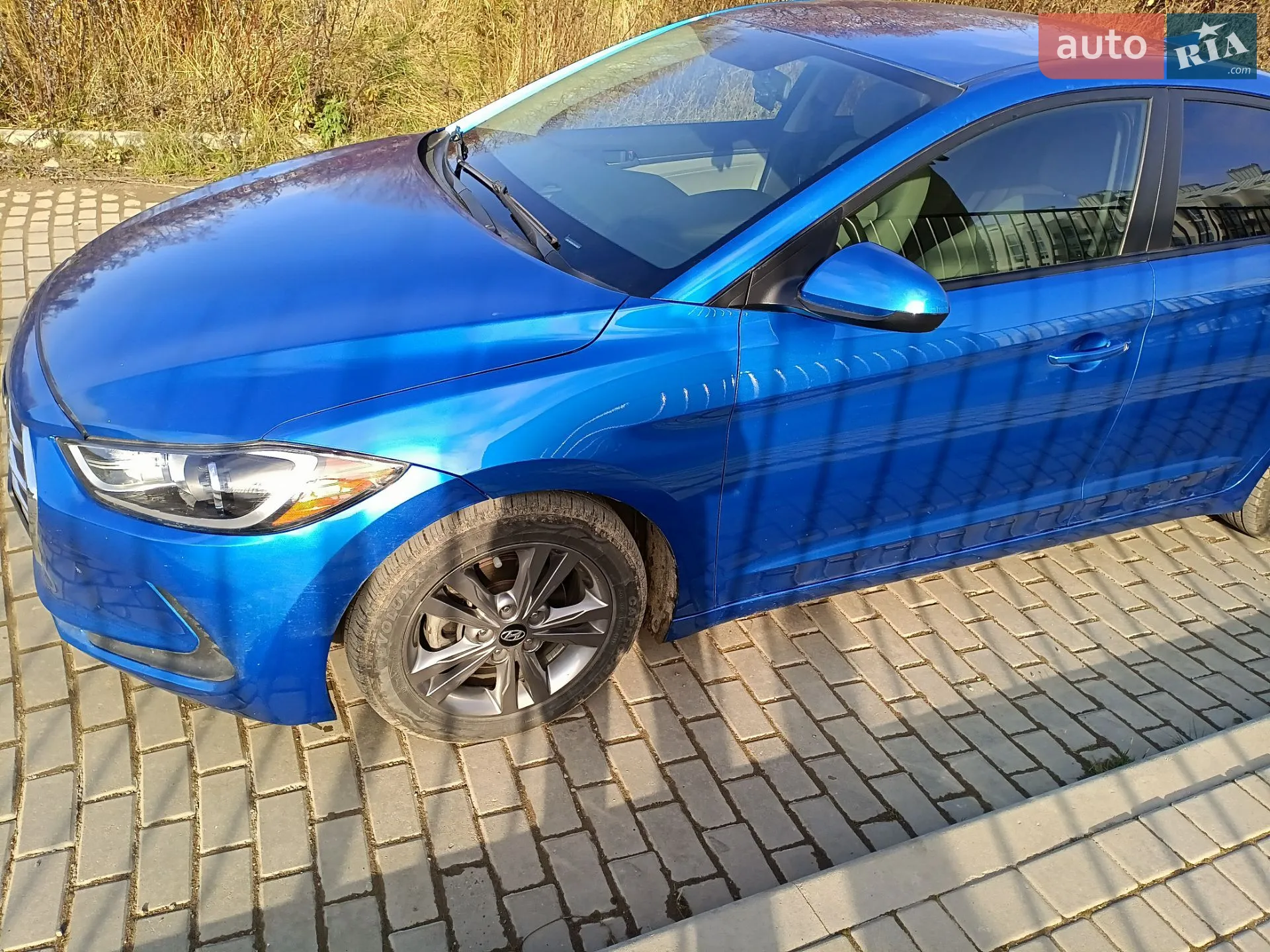 2016 Hyundai Elantra - мініатюра 12