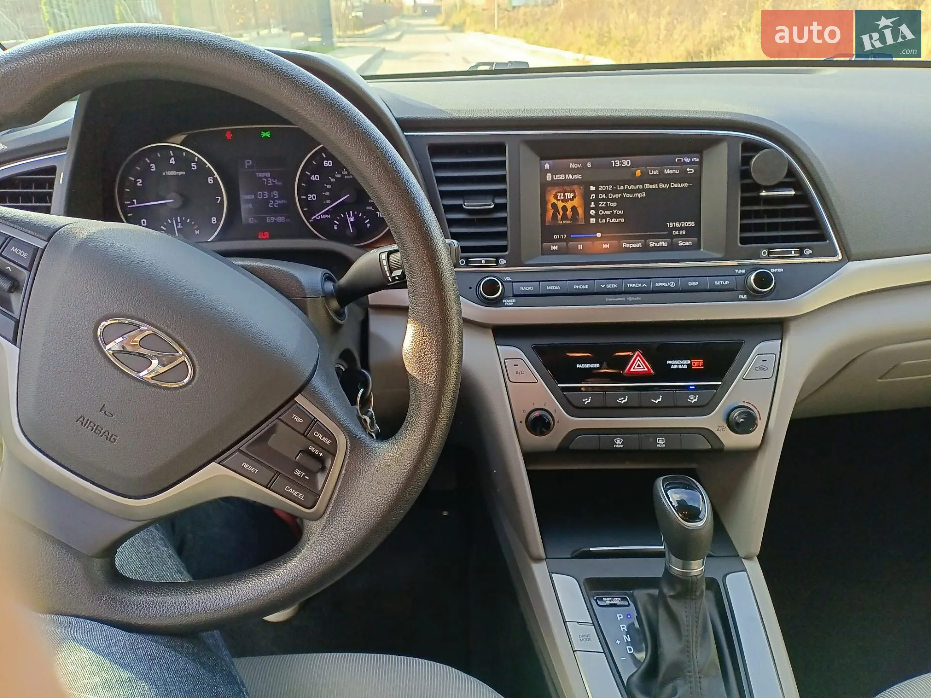 2016 Hyundai Elantra - мініатюра 17