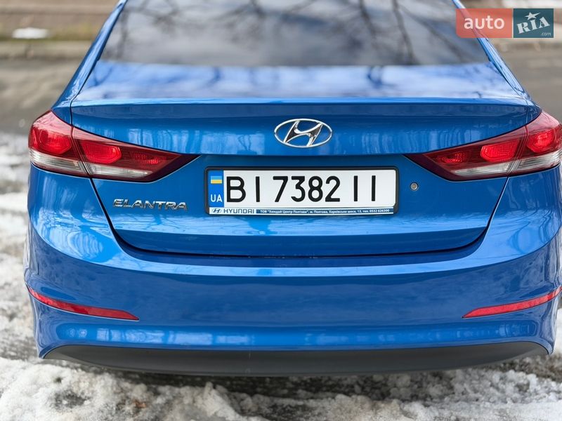 Седан Hyundai Elantra 2017 в Полтаве