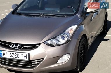 Седан Hyundai Elantra 2012 в Киеве