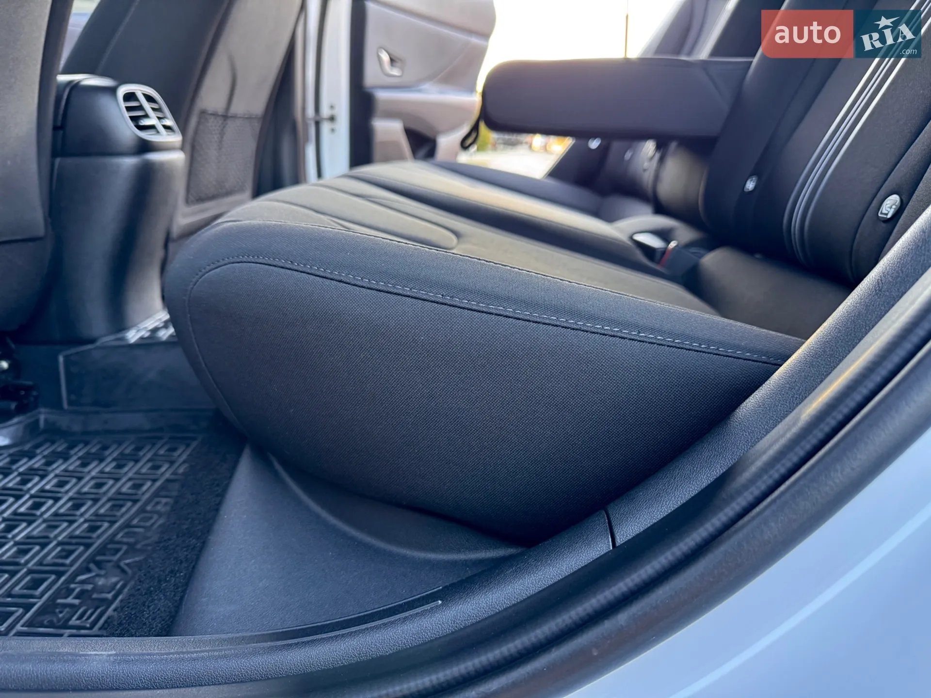 2021 Hyundai Elantra - мініатюра 34