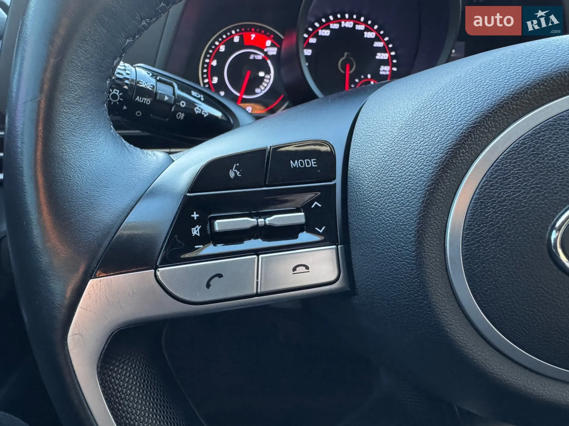 2021 Hyundai Elantra - мініатюра 40