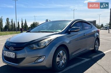 Седан Hyundai Elantra 2012 в Кривому Розі