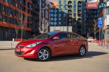 Седан Hyundai Elantra 2015 в Киеве