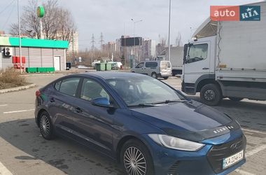 Седан Hyundai Elantra 2017 в Києві