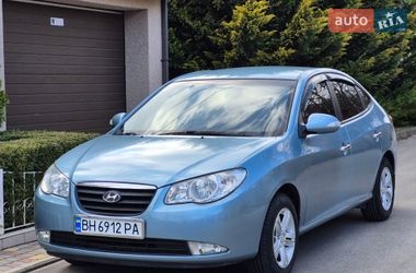 Седан Hyundai Elantra 2010 в Одессе