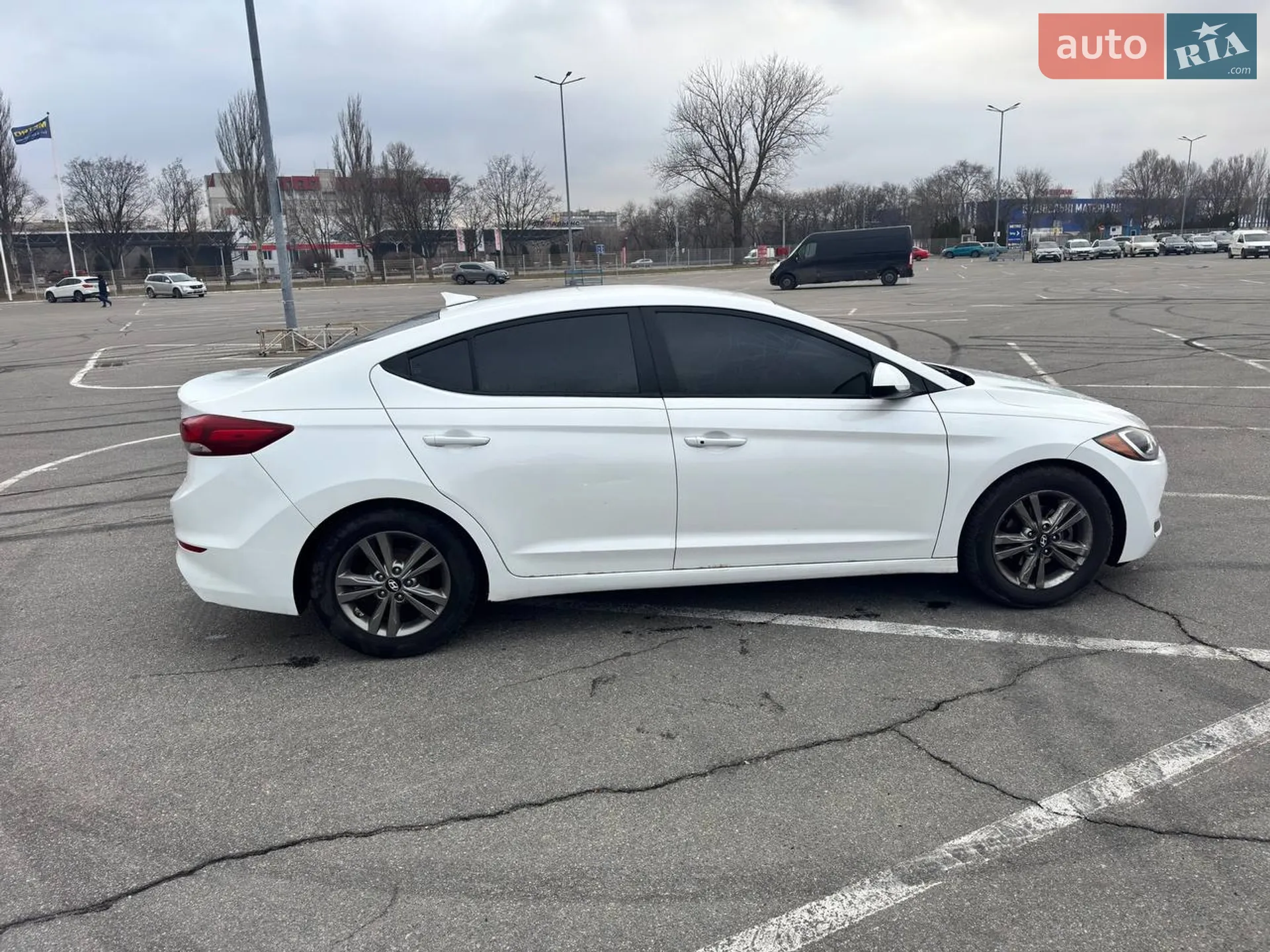 2016 Hyundai Elantra - мініатюра 3