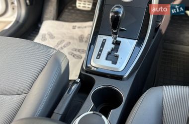 Седан Hyundai Elantra 2012 в Киеве
