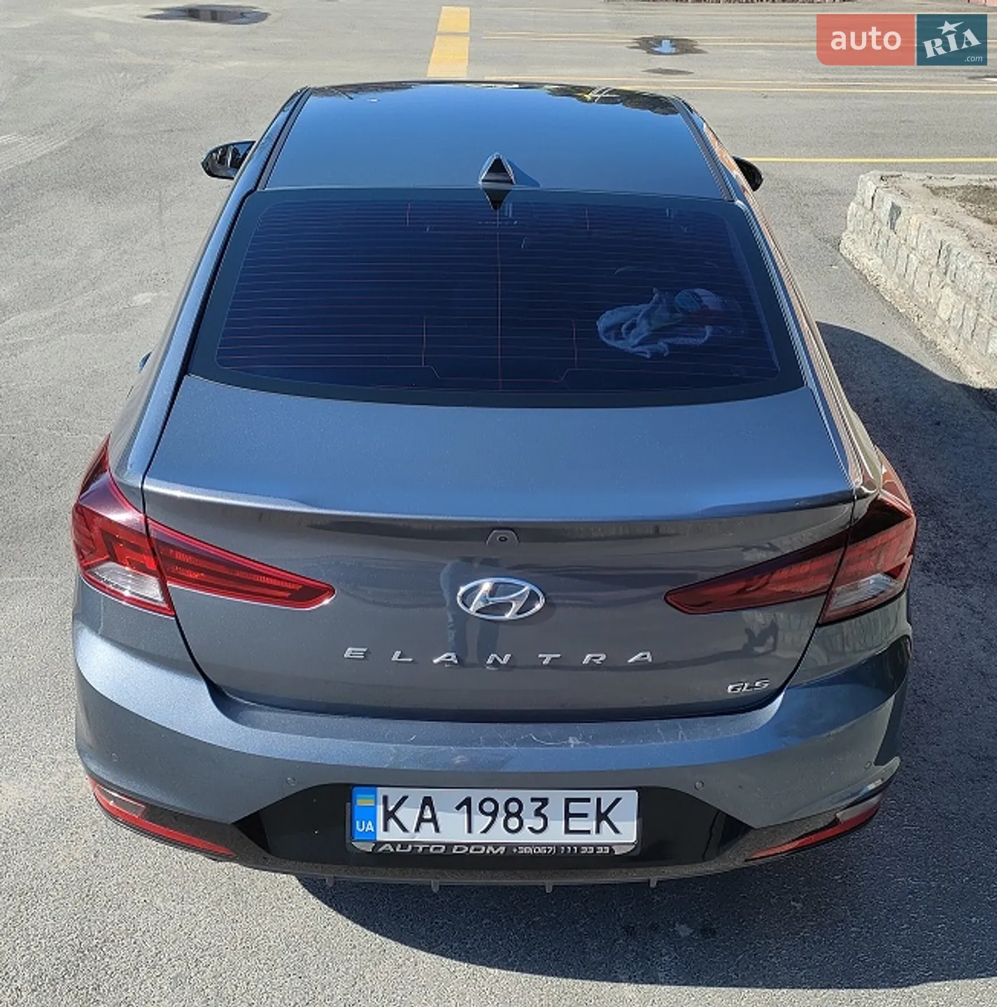 2019 Hyundai Elantra - мініатюра 10