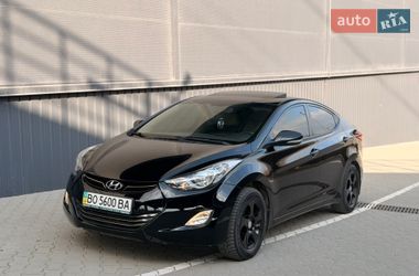Седан Hyundai Elantra 2012 в Тернополе