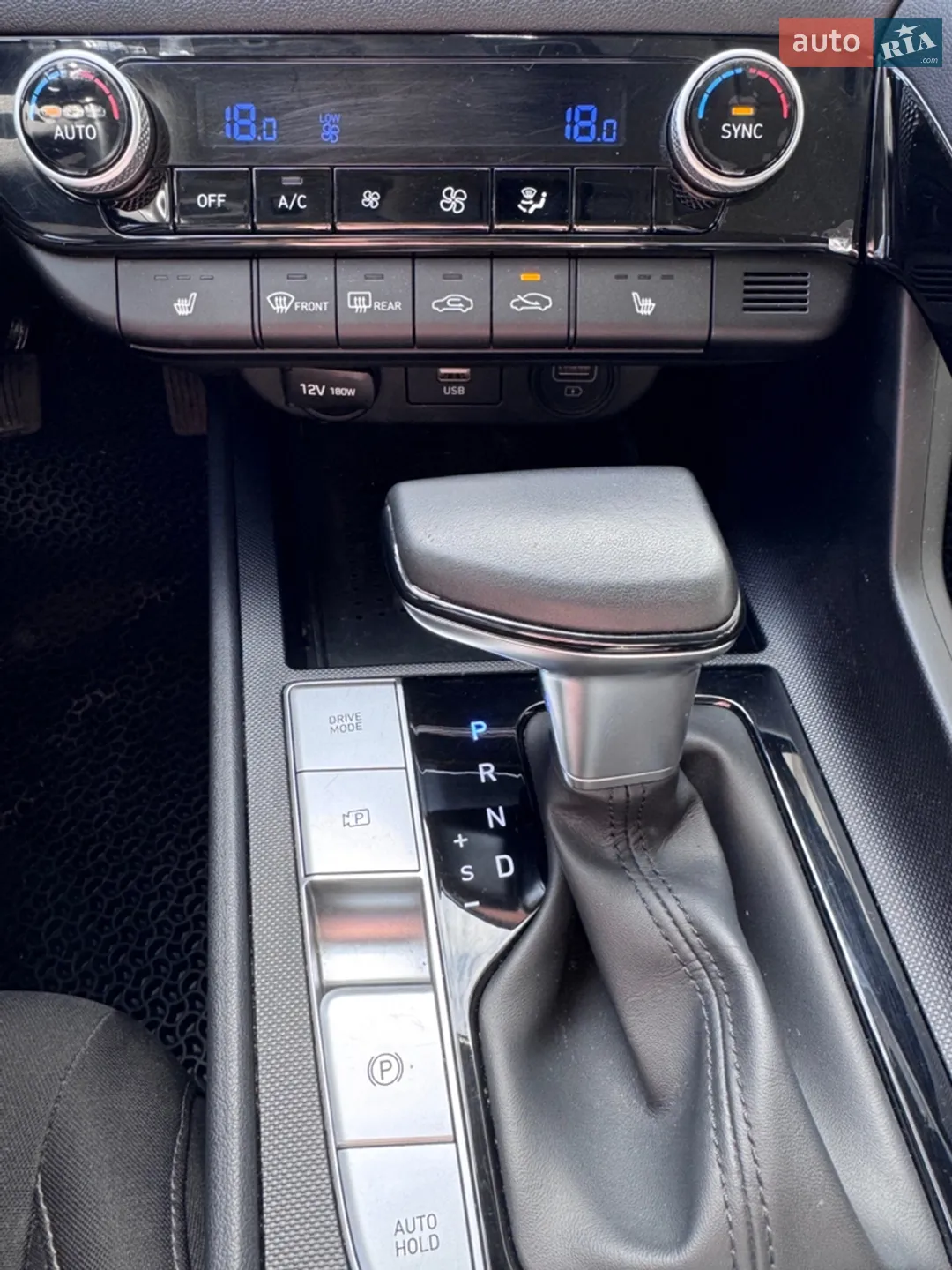 2020 Hyundai Elantra - мініатюра 17