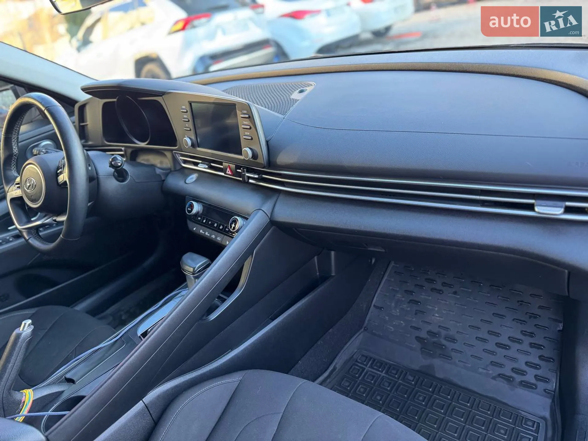2021 Hyundai Elantra - мініатюра 37