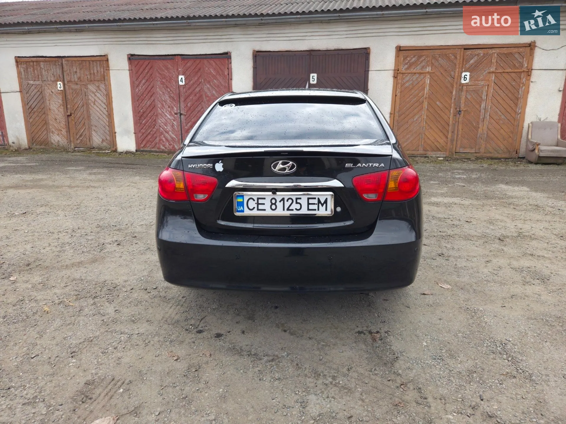 2011 Hyundai Elantra - мініатюра 11