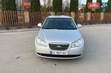 Седан Hyundai Elantra 2008 в Днепре