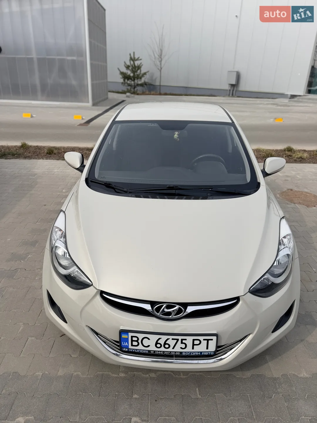 2013 Hyundai Elantra - мініатюра 3