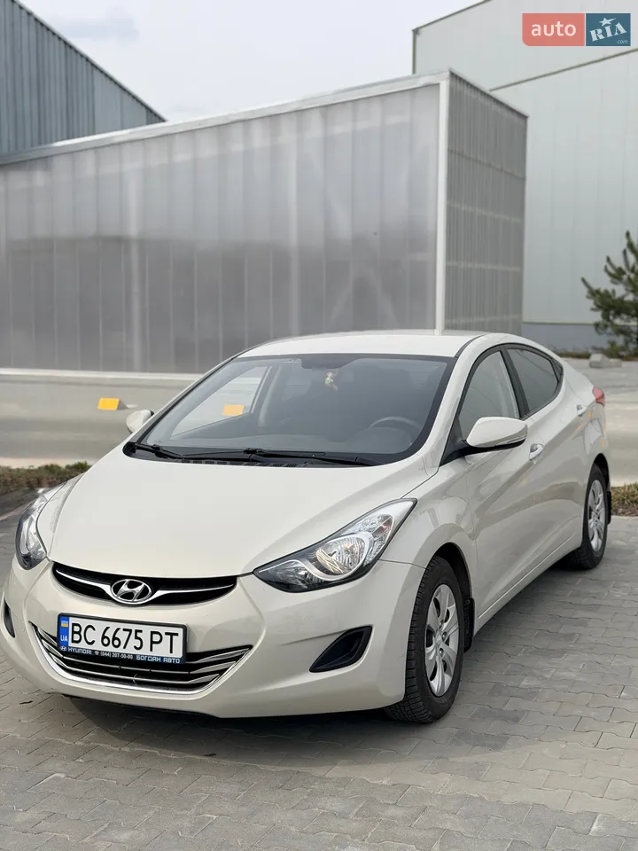 2014 Hyundai Elantra - мініатюра 13