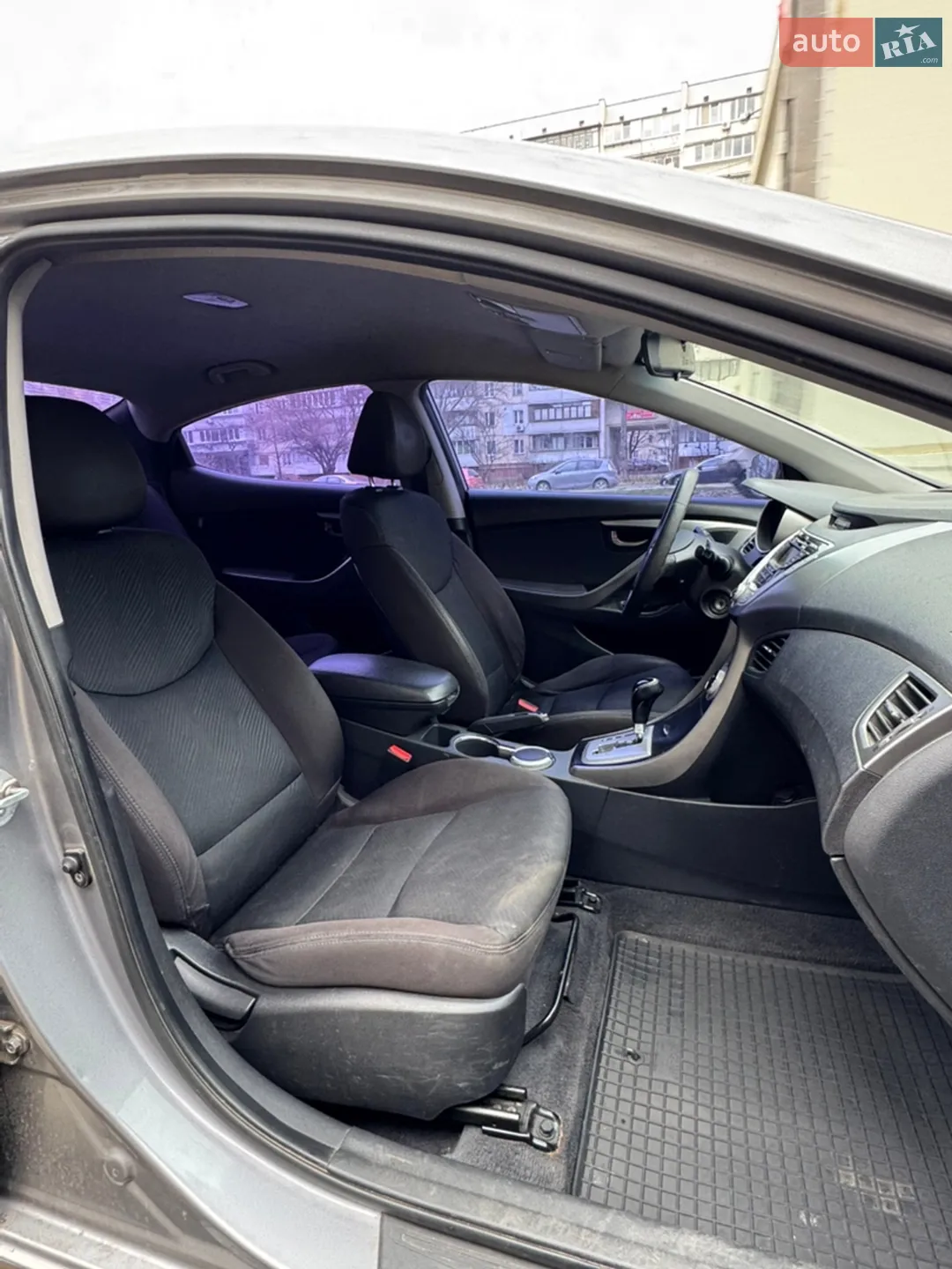 2011 Hyundai Elantra - мініатюра 8