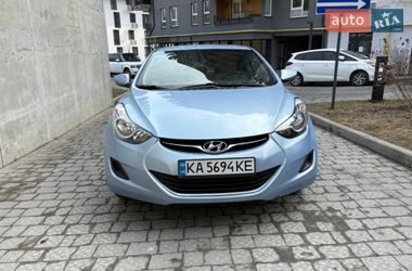 Седан Hyundai Elantra 2011 в Львове