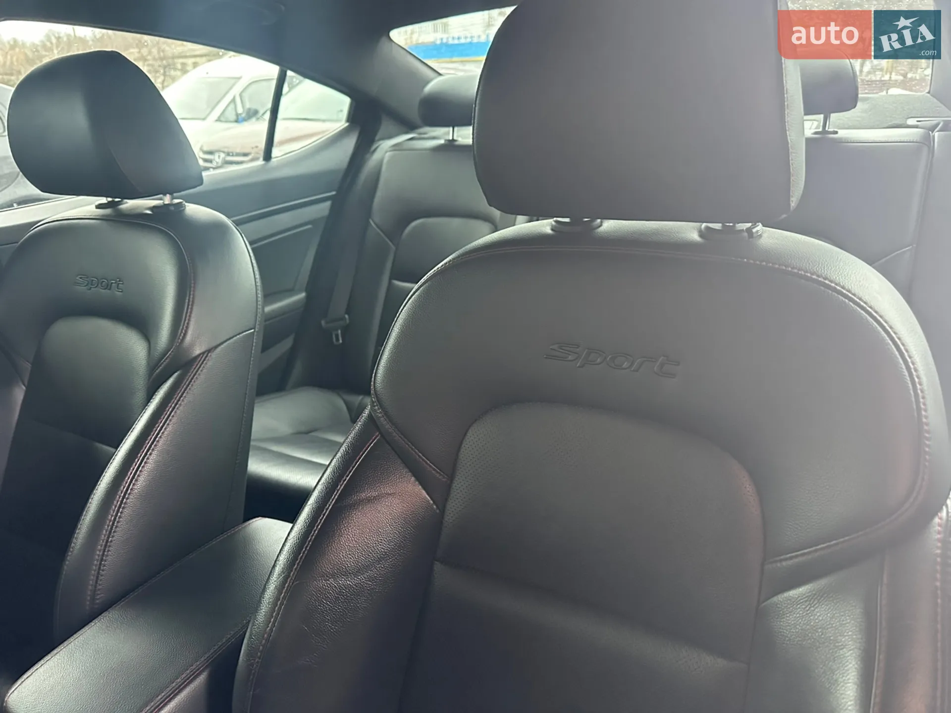 2018 Hyundai Elantra - мініатюра 5