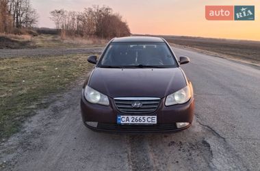 Седан Hyundai Elantra 2008 в Знаменке