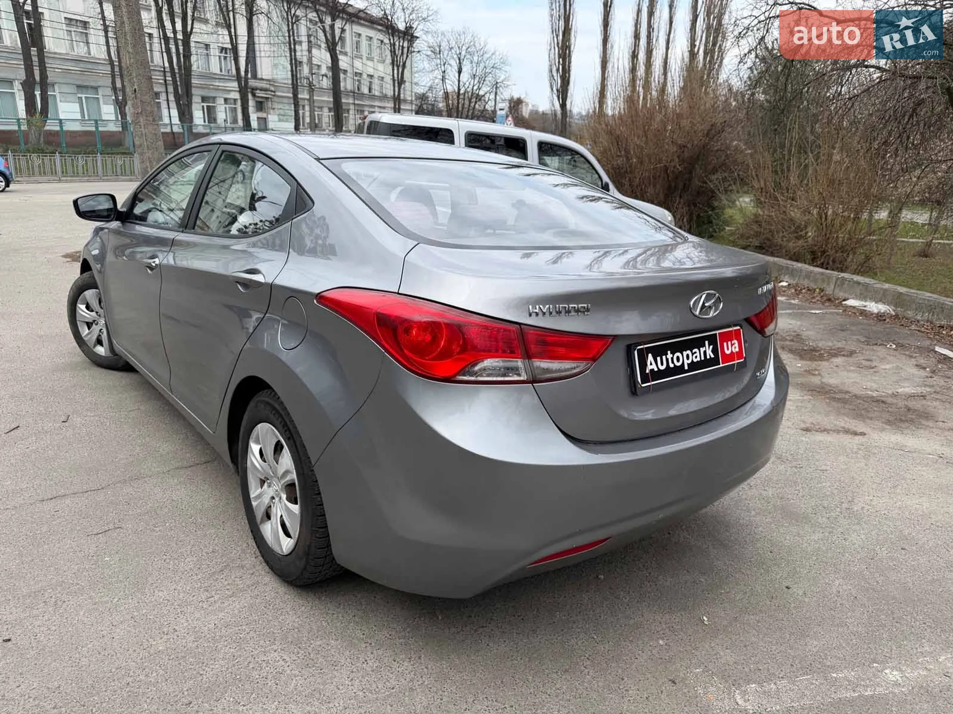 2011 Hyundai Elantra - мініатюра 8