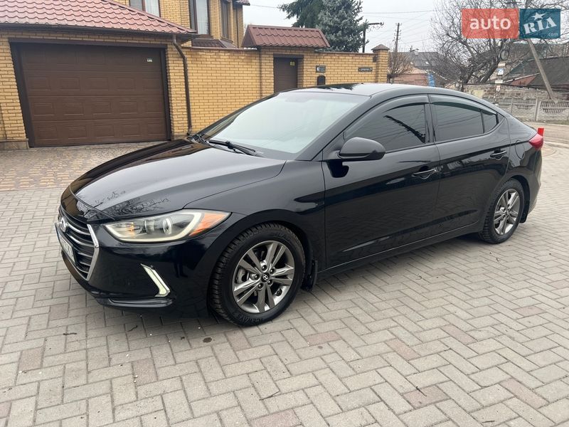 Седан Hyundai Elantra 2017 в Запорожье