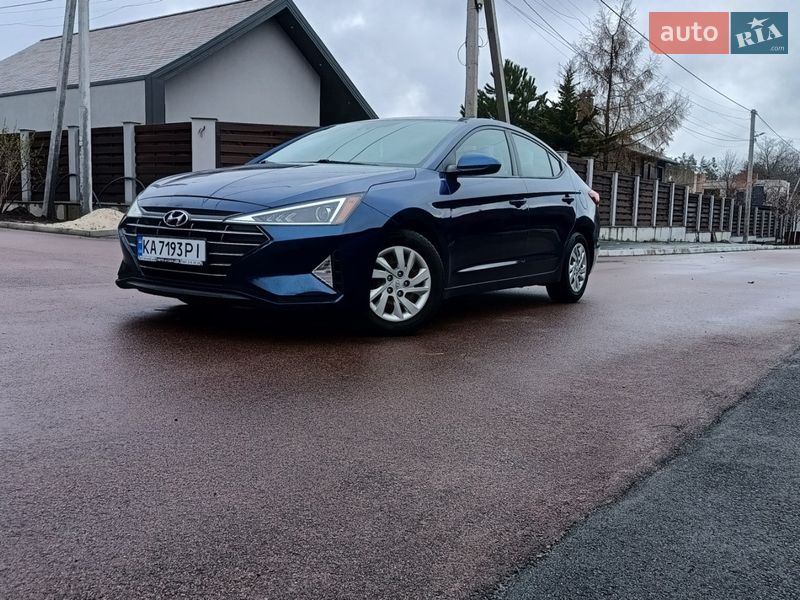 Hyundai Elantra 2019