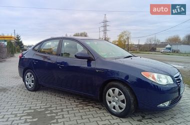Седан Hyundai Elantra 2010 в Шепетовке