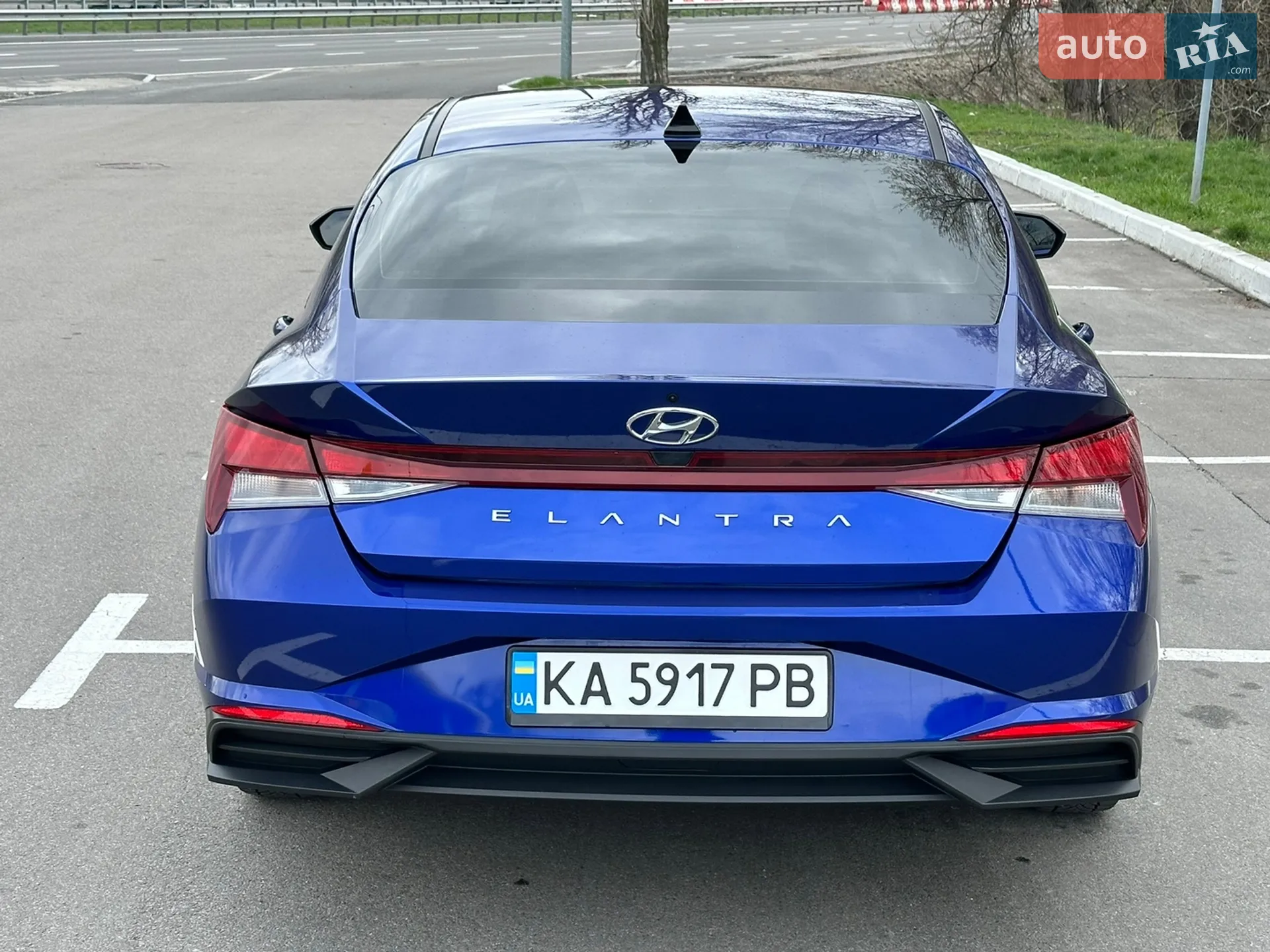 2022 Hyundai Elantra - мініатюра 12