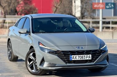 Седан Hyundai Elantra 2022 в Києві