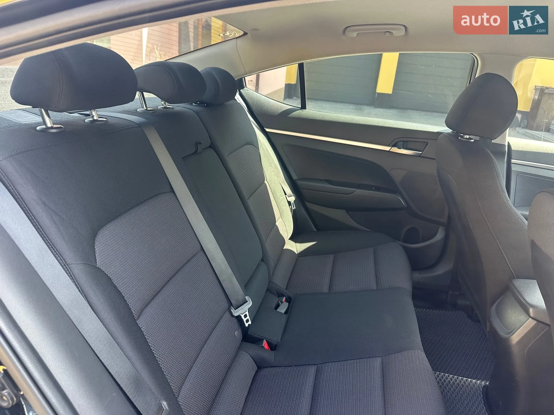 2019 Hyundai Elantra - мініатюра 52