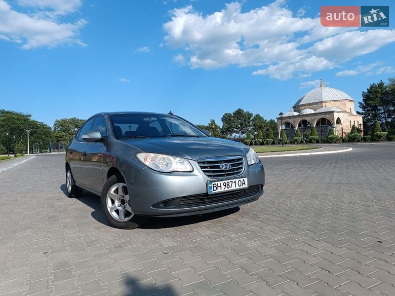 Hyundai Elantra 2010