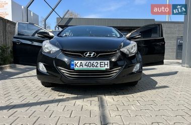 Седан Hyundai Elantra 2012 в Києві