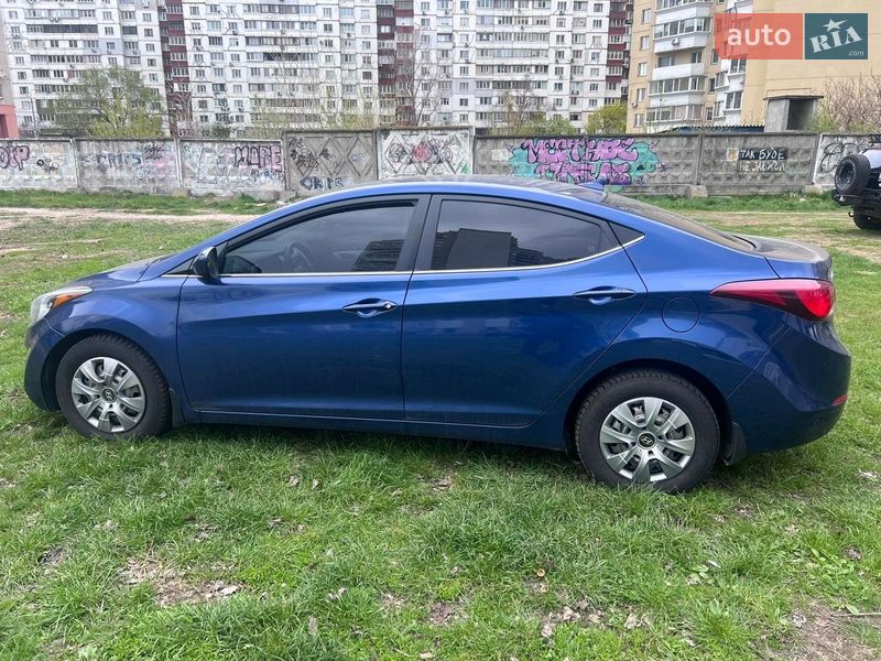 Hyundai Elantra 2014
