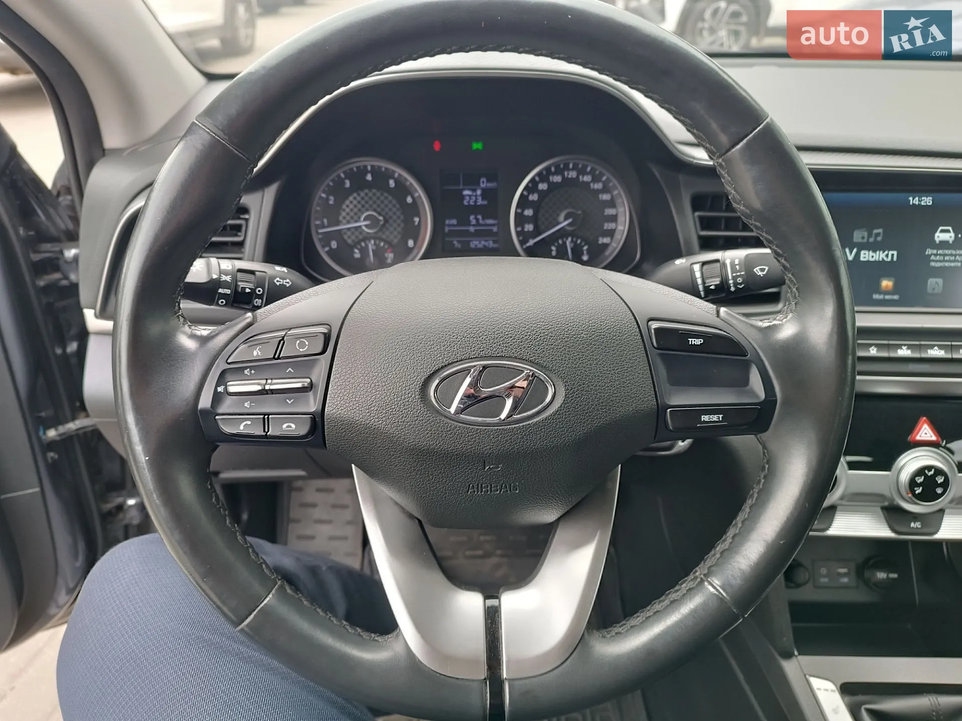 2019 Hyundai Elantra - мініатюра 24