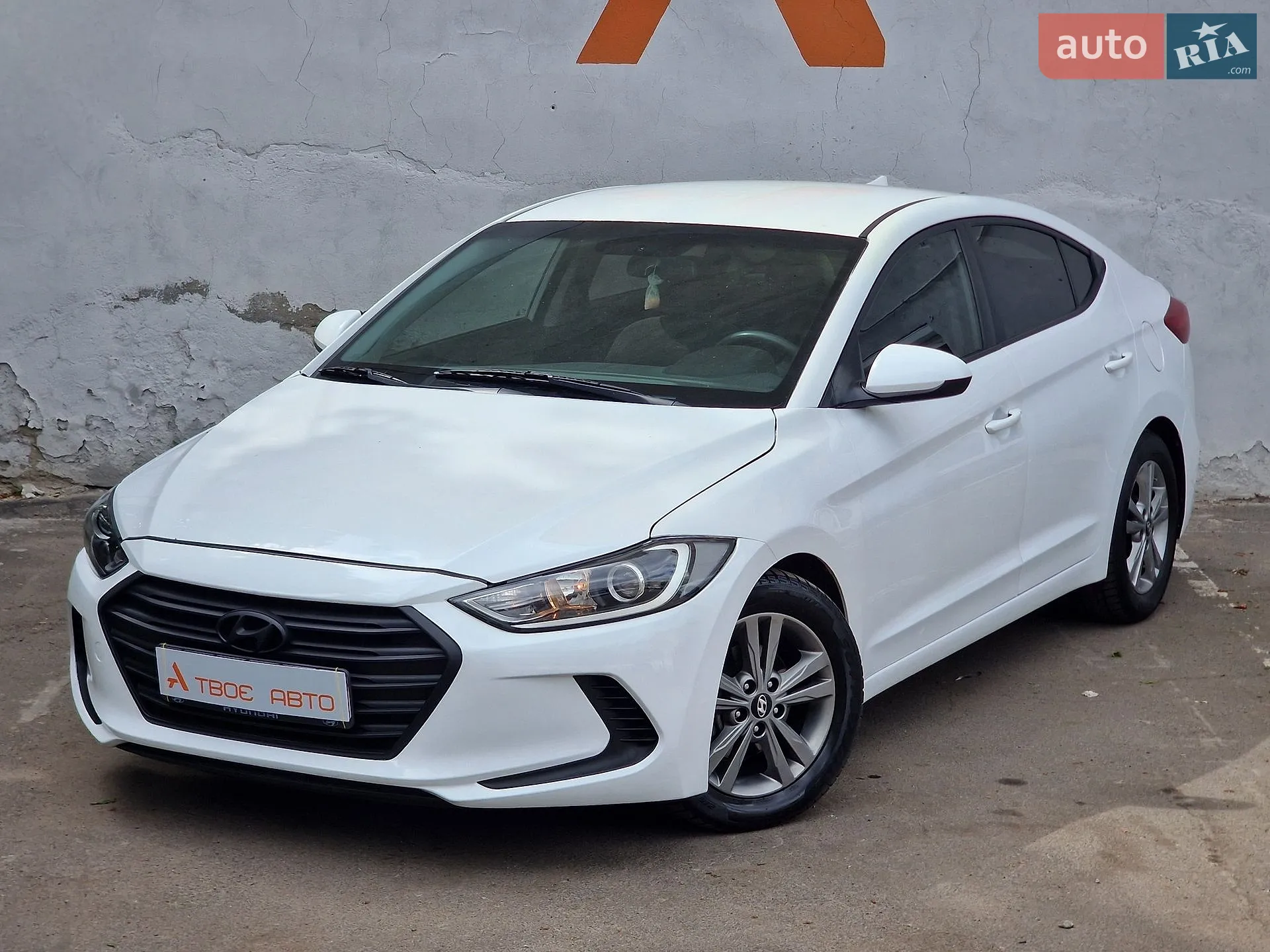 2017 Hyundai Elantra - мініатюра 9