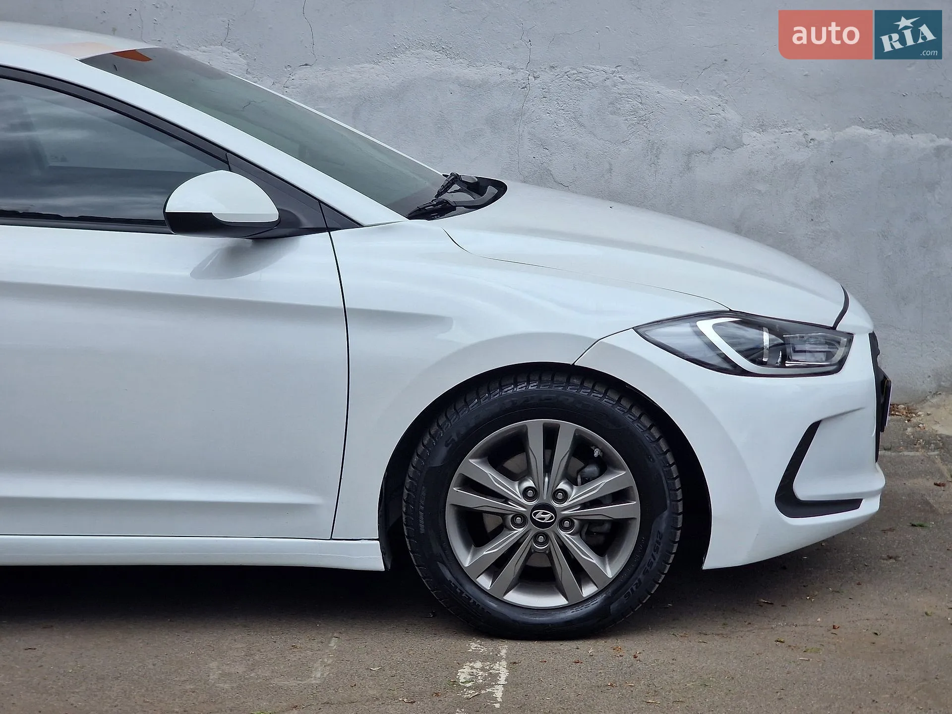 2017 Hyundai Elantra - мініатюра 20