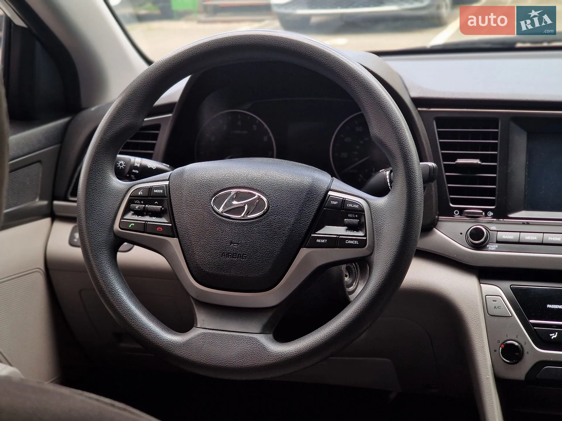 2017 Hyundai Elantra - мініатюра 54
