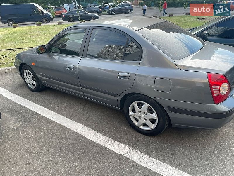 Hyundai Elantra 2010