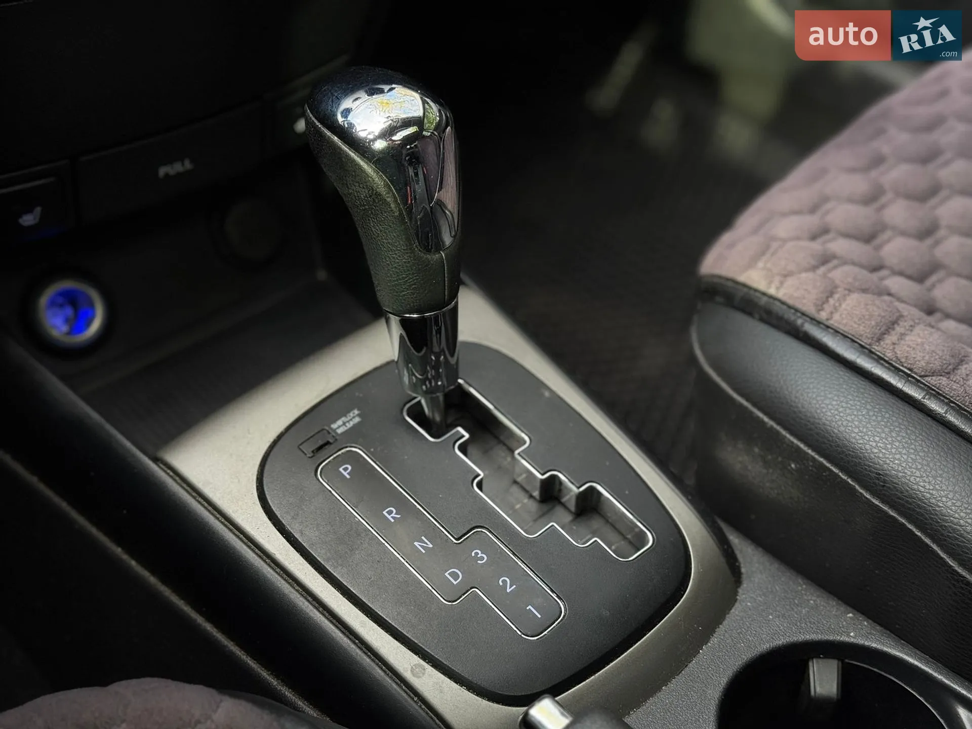2012 Hyundai Elantra - мініатюра 18