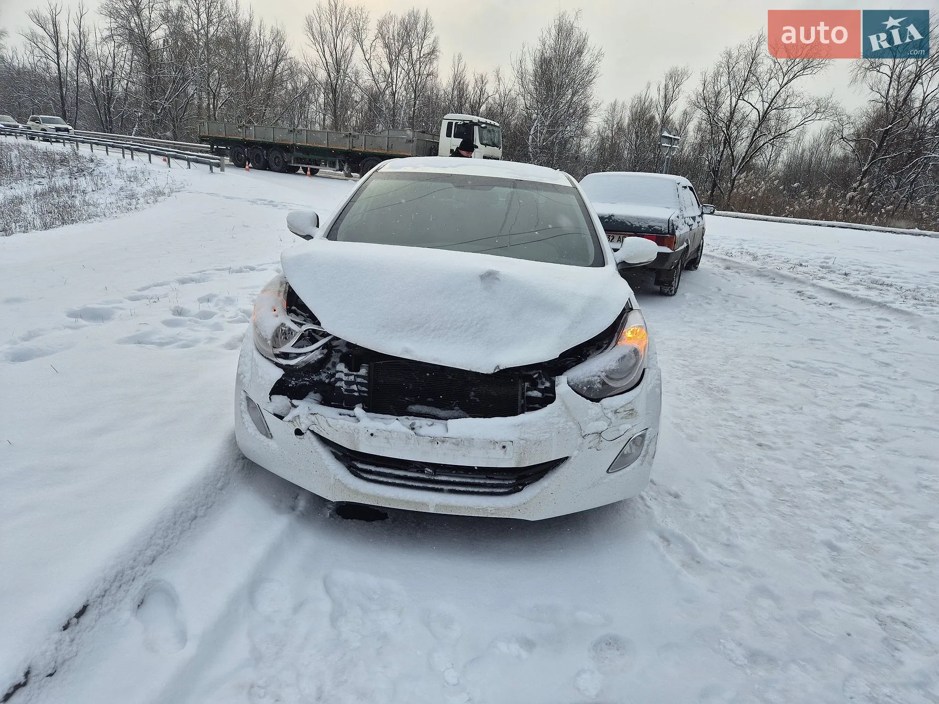 2013 Hyundai Elantra - фото 1