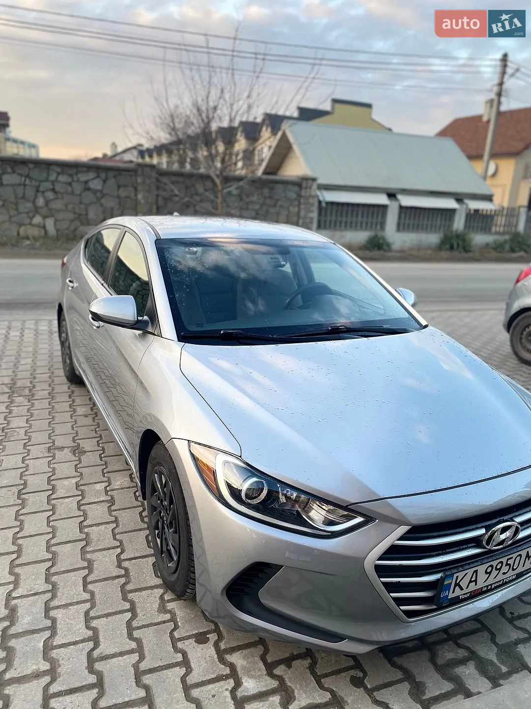 2016 Hyundai Elantra - мініатюра 2