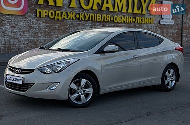 Седан Hyundai Elantra 2012 в Днепре