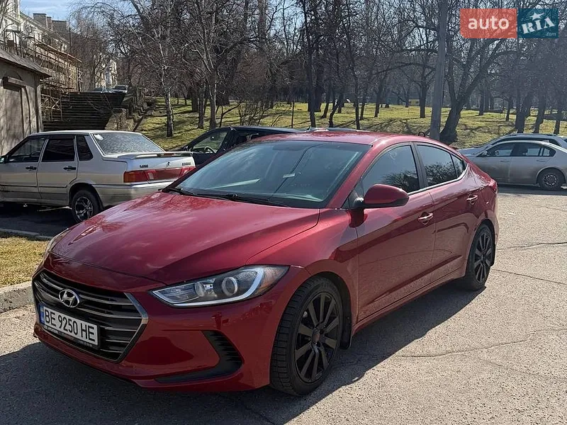 Hyundai Elantra