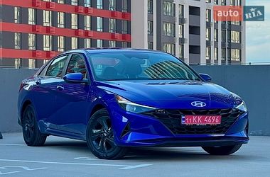 Седан Hyundai Elantra 2023 в Києві