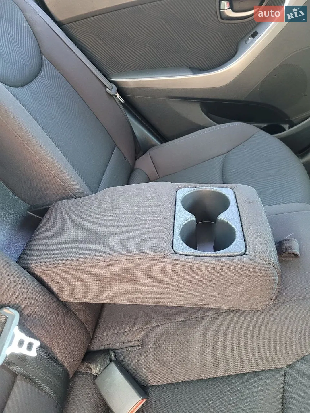 2012 Hyundai Elantra - мініатюра 15