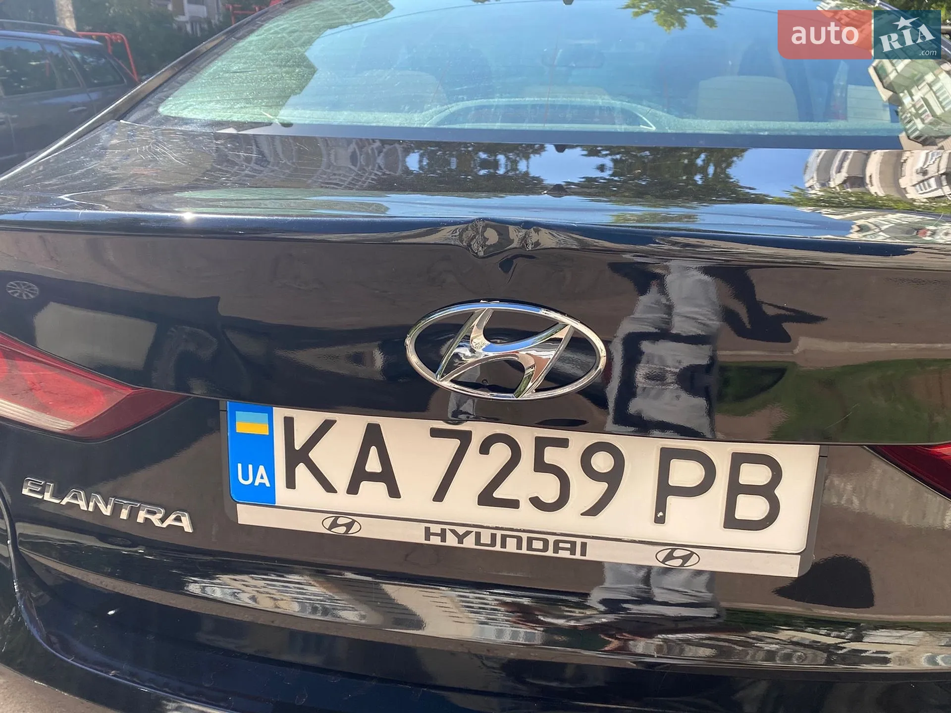 2017 Hyundai Elantra - мініатюра 20