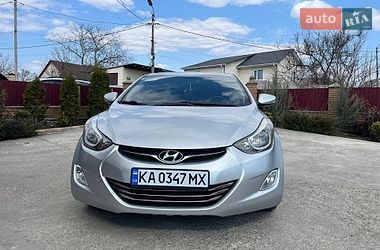 Седан Hyundai Elantra 2013 в Києві